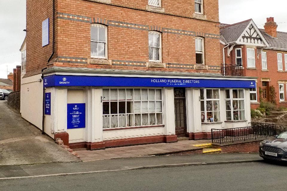 Holland Funeral Directors in Malvern