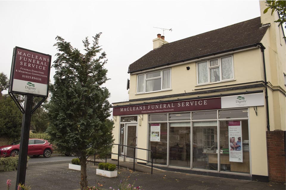 Macleans Funeral Directors in Garston, Watford