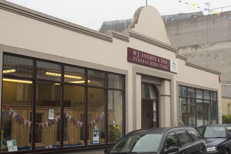 W J Angove & Son Funeral Directors in Falmouth