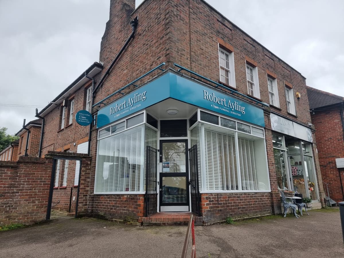 Robert Ayling Funeral Directors in The Old Post Office, Guildford