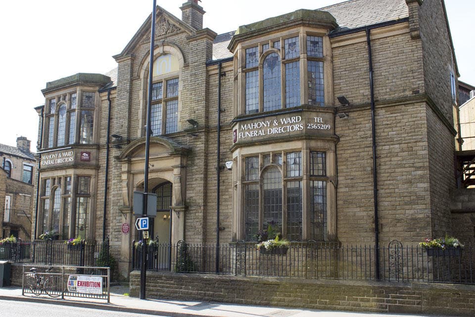 Mahony & Ward Funeral Directors in Robin Lane, Pudsey, Leeds