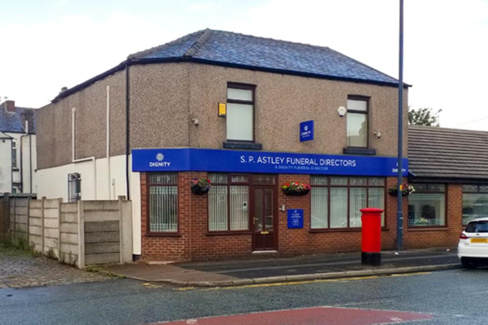 S. P. Astley Funeral Directors in Denton, Manchester.