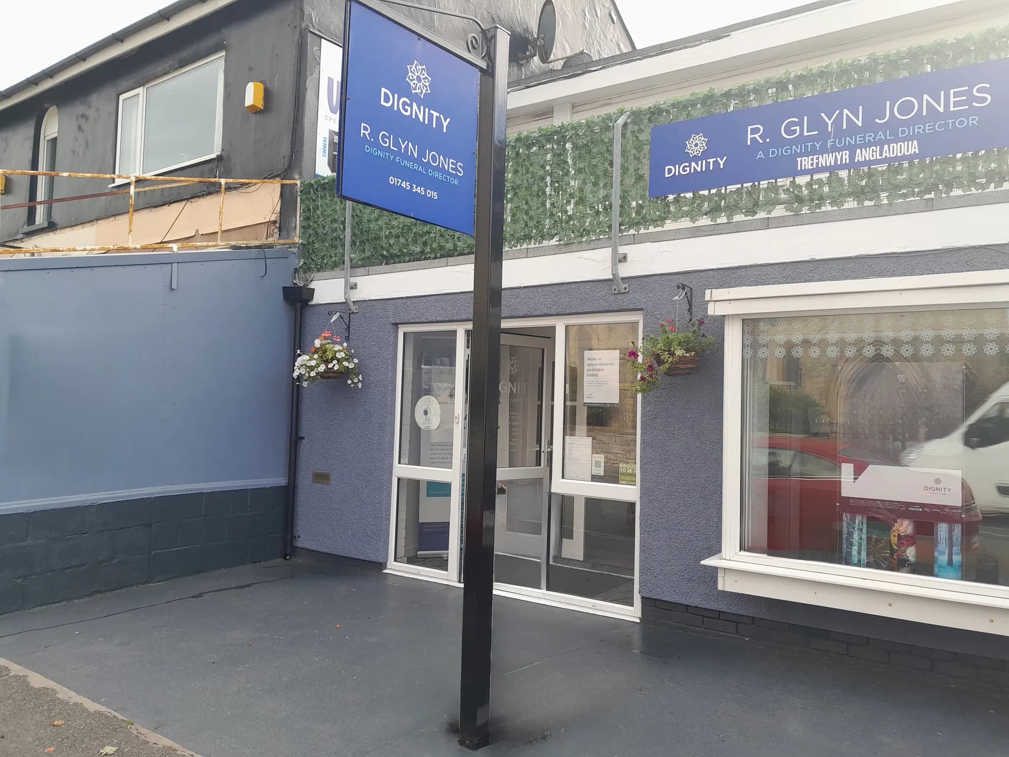 R. Glyn Jones Funeral Directors